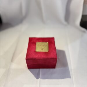 Elegant Tomato Red Suede Ring Box